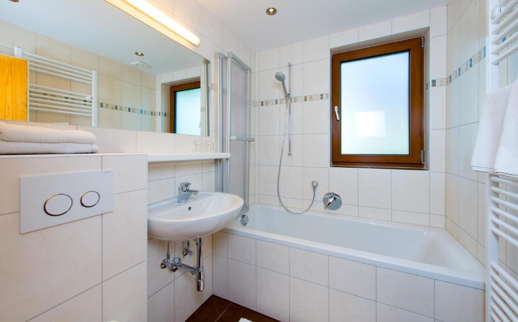 Tyrol Appartements Ehrwald Værelse billede
